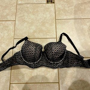 Victoria’s Secret Body by Victoria